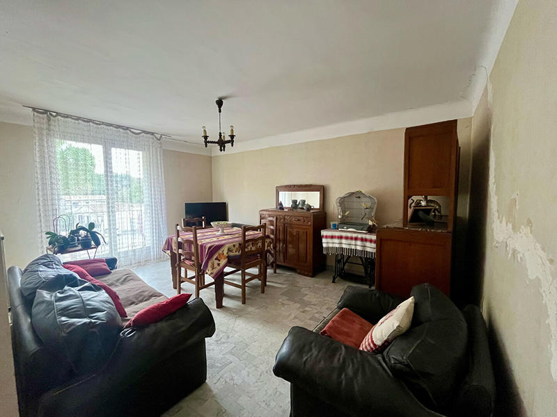 Appartement - 82 m² - 4 pièces