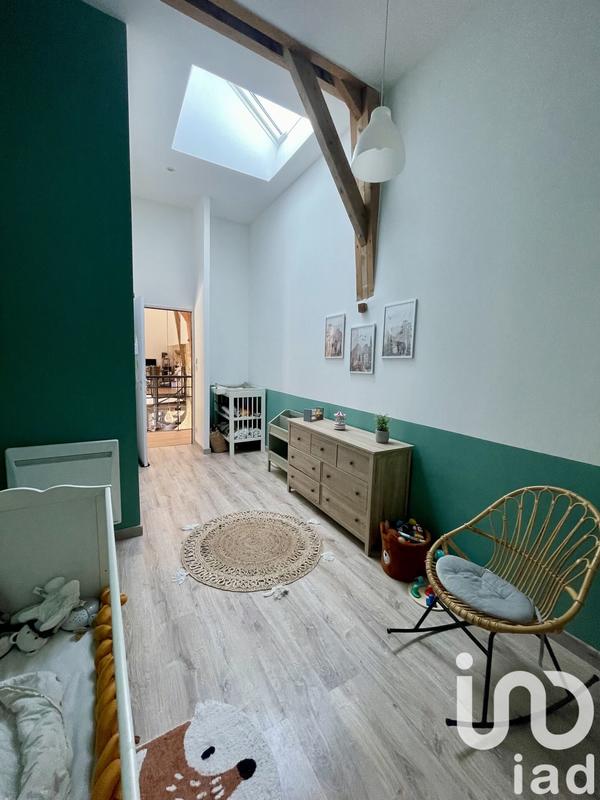 Maison - 252 m² - 10 pièces