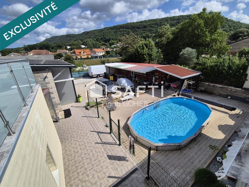 Maison - 560 m² - 11 pièces