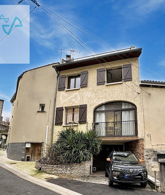 Maison traditionnelle - 85 m² - 3 pièces