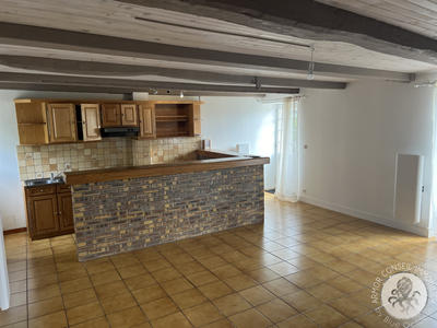 Maison - 85 m² - 4 pièces