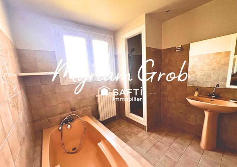 Maison - 130 m² - 6 pièces