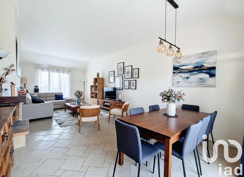 Maison - 151 m² - 6 pièces