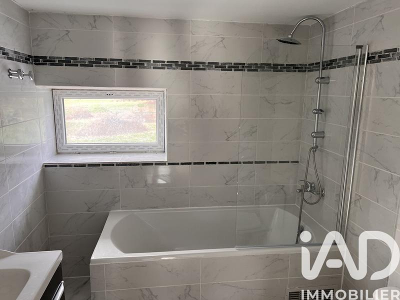 Maison de village - 153 m² - 5 pièces