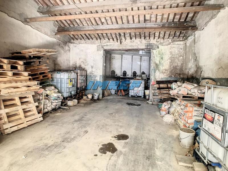 Immeuble - 154 m² - 6 pièces