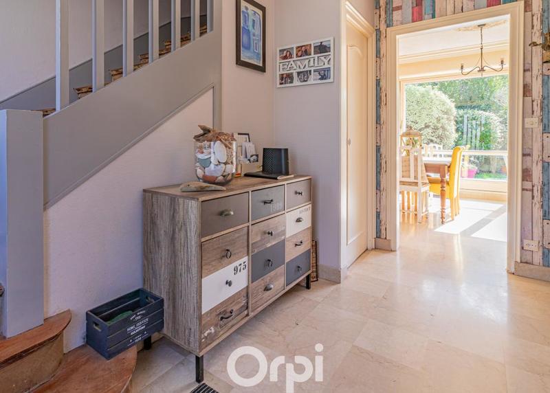 Maison - 104 m² - 5 pièces