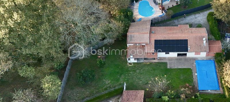 Maison - 120 m² - 5 pièces