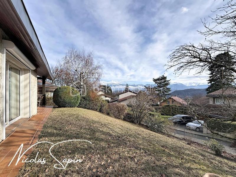 Maison - 153 m² - 6 pièces