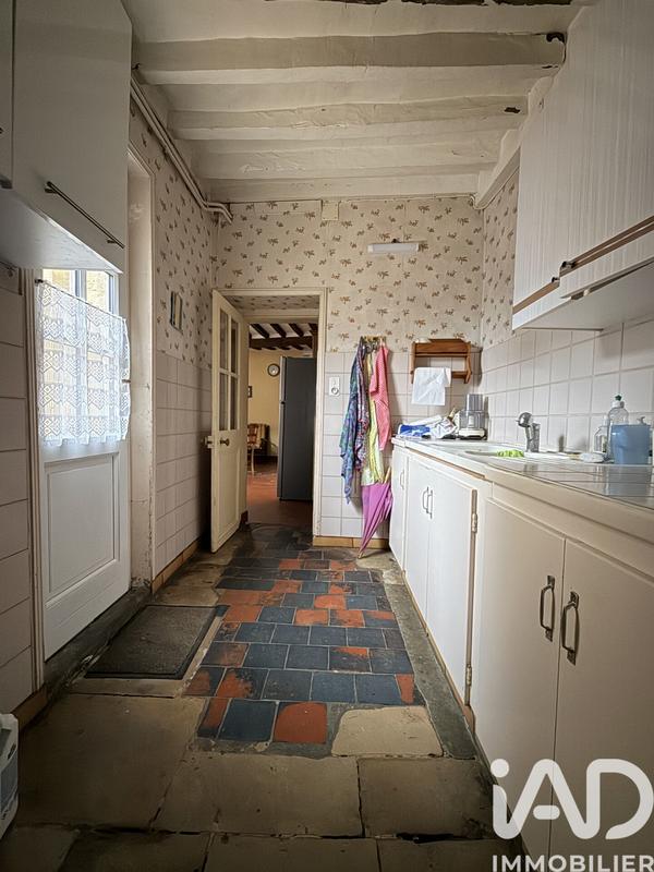 Maison - 250 m² - 9 pièces