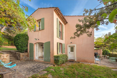 Maison - 107 m² - 4 pièces