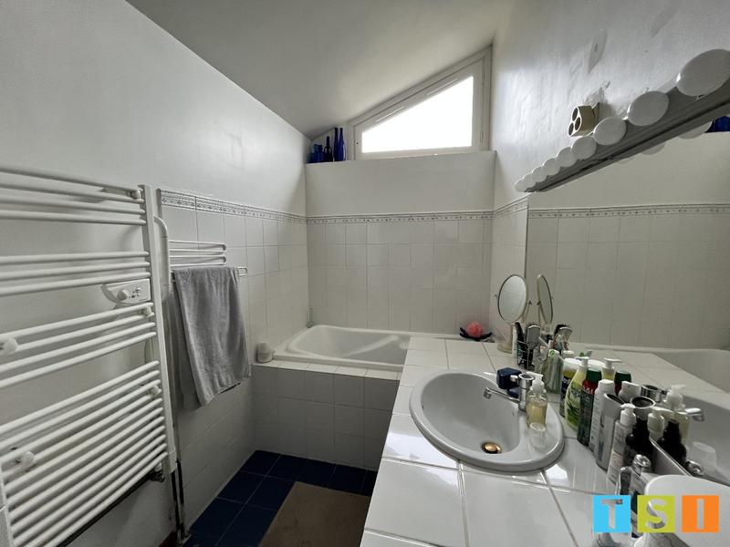 Maison - 190 m² - 6 pièces