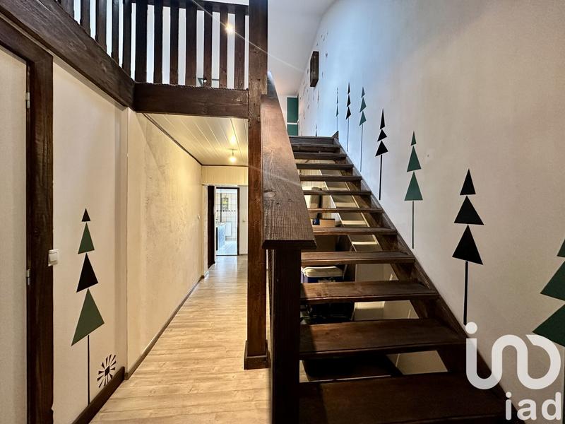 Maison - 192 m² - 8 pièces