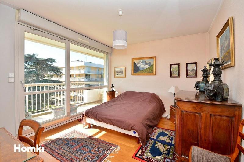 Appartement - 128 m² - 6 pièces