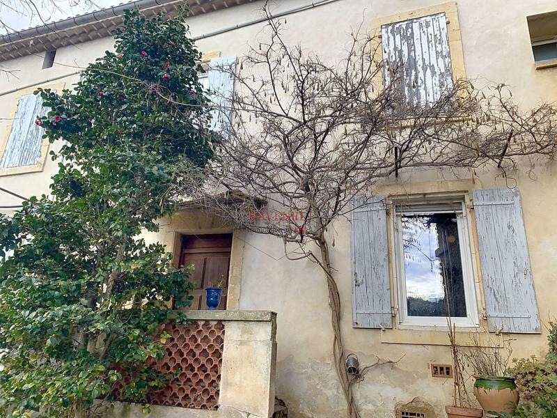 Maison - 220 m² - 8 pièces