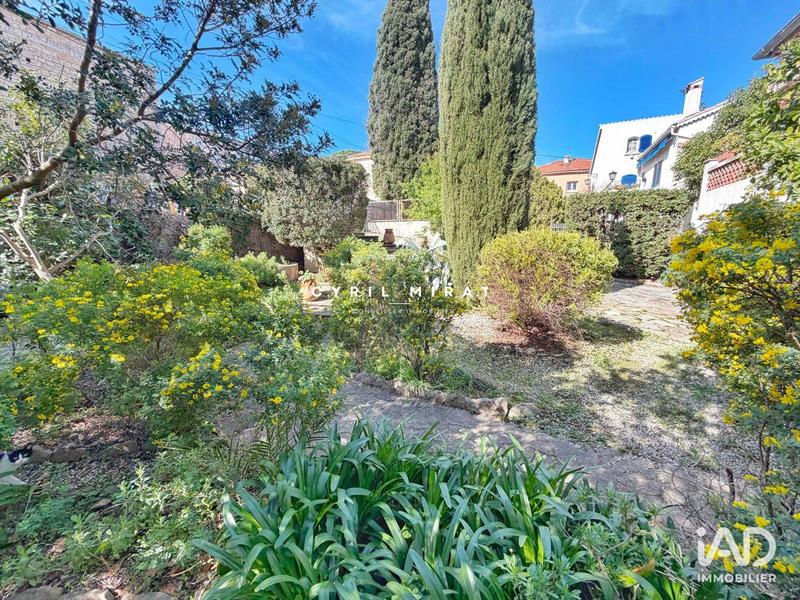 Maison - 159 m² - 5 pièces