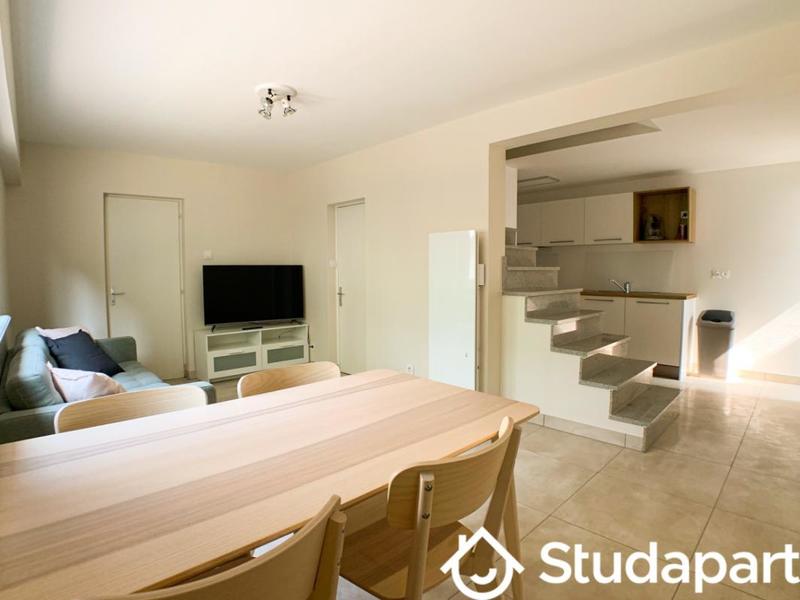 Maison - 71 m² - 3 pièces