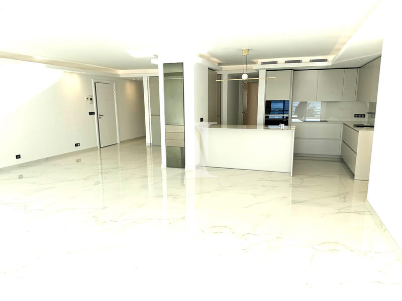 Appartement - 144 m² - 4 pièces