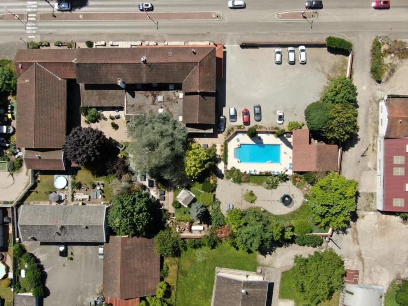 Appartement - 2 000 m² - 34 pièces