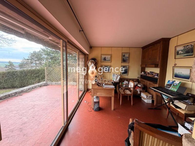 Maison - 142 m² - 7 pièces