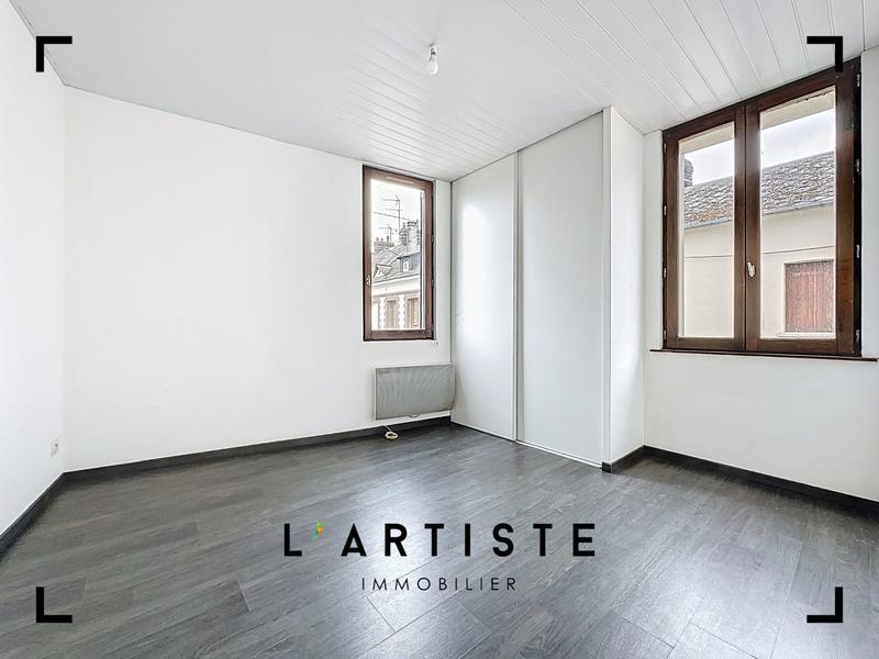 Maison - 87 m² - 5 pièces