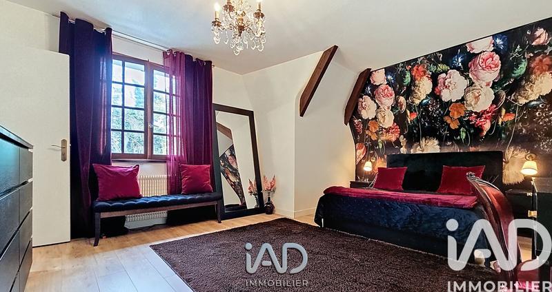 Maison de maîtres - 211 m² - 8 pièces