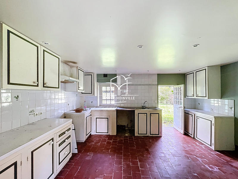 Maison ancienne - 190 m² - 7 pièces