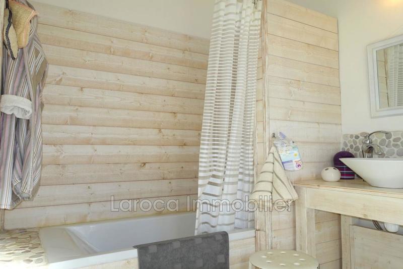 Maison en pierre - 102 m² - 4 pièces