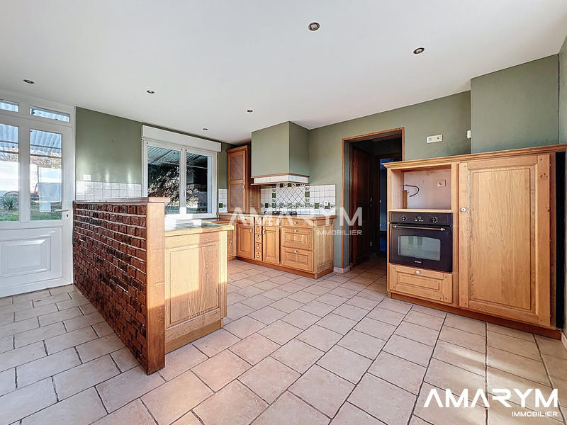 Maison - 99 m² - 4 pièces