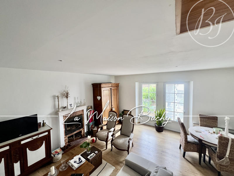 Maison - 88 m² - 4 pièces