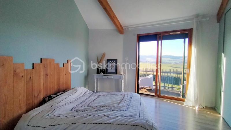 Maison - 123 m² - 6 pièces