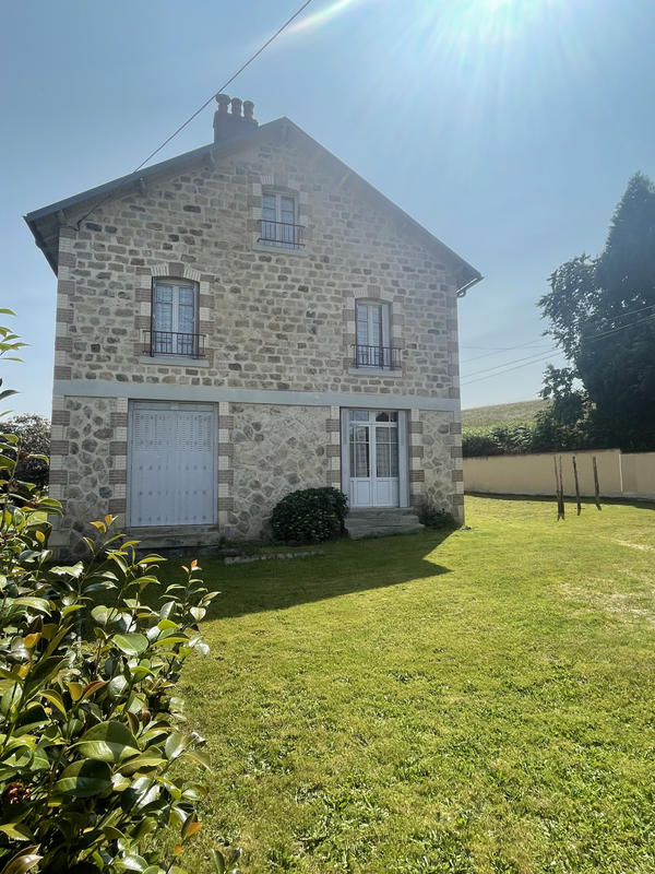 Maison - 157 m² - 5 pièces