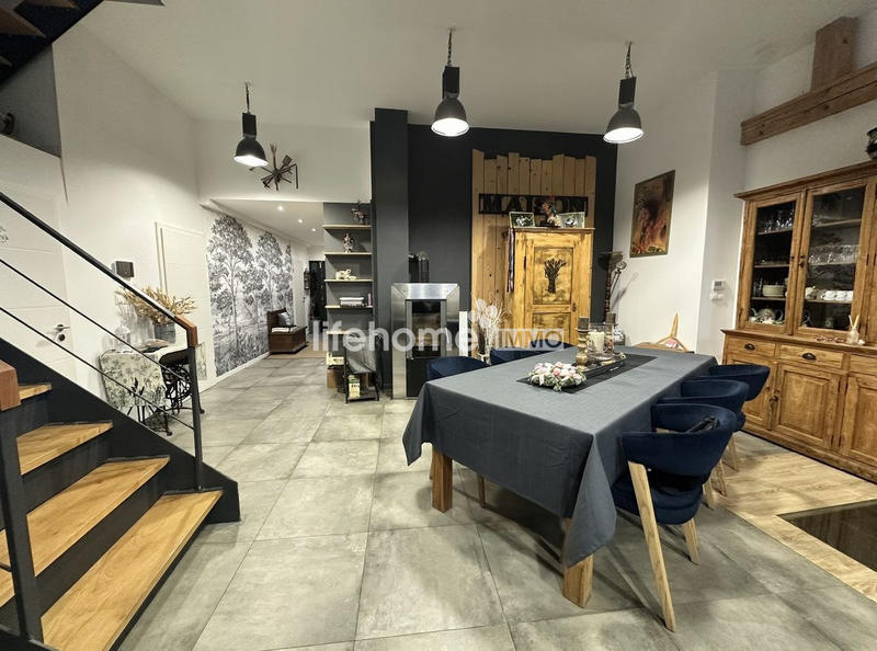 Maison - 145 m² - 4 pièces