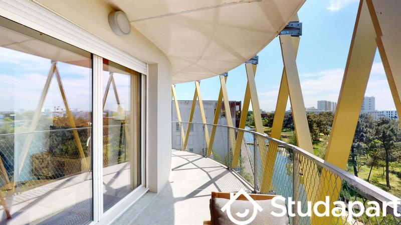 Chambre - 12 m² - 1 pièce