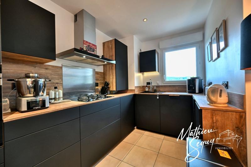 Appartement - 70 m² - 3 pièces