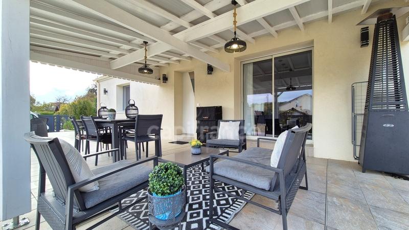 Maison - 185 m² - 6 pièces