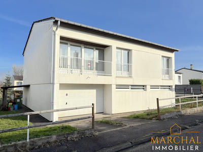 Maison - 107 m² - 6 pièces