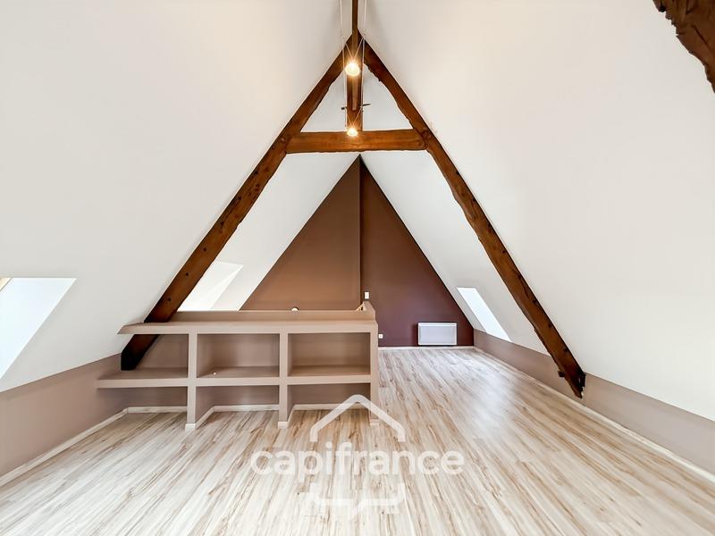 Maison - 298 m² - 10 pièces