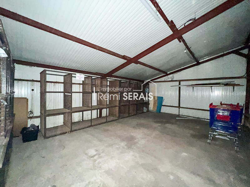 Local d'activité / Entrepôt - 300 m²