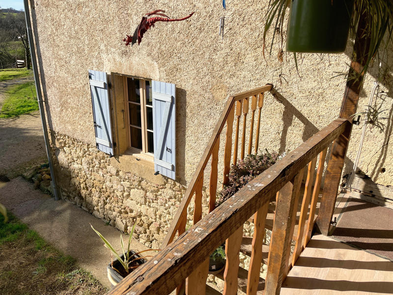 Maison - 235 m² - 9 pièces