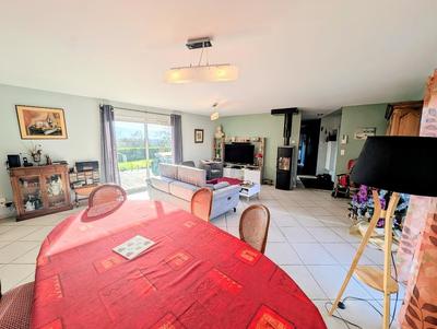 Maison - 132 m² - 6 pièces