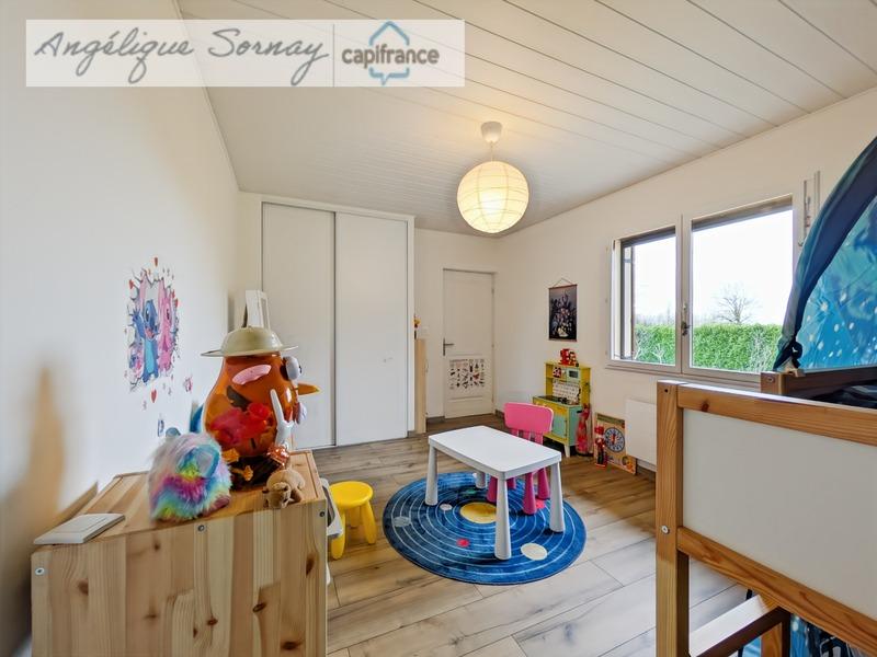 Maison - 210 m² - 8 pièces