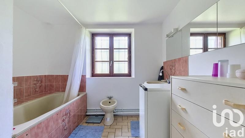 Maison - 95 m² - 5 pièces