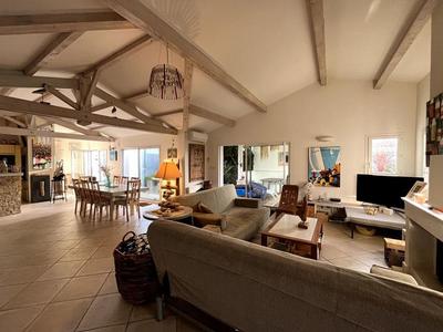 Maison d'architecte - 149 m² - 4 pièces