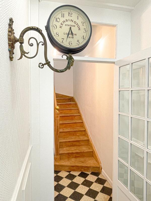 Maison - 228 m² - 7 pièces