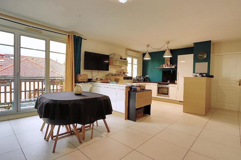 Appartement - 82 m² - 4 pièces