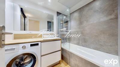 Appartement - 64 m² - 2 pièces