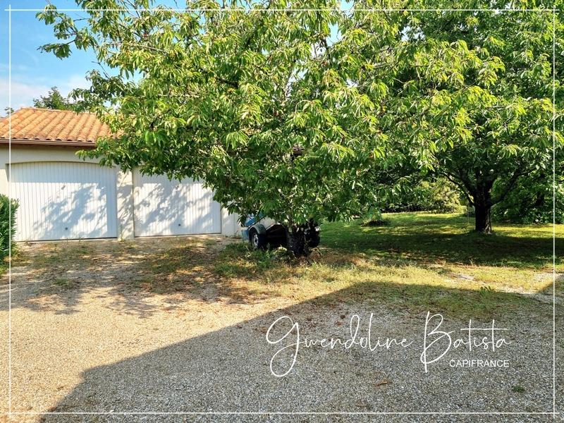 Maison - 121 m² - 6 pièces