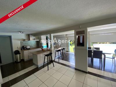 Maison - 165 m² - 5 pièces