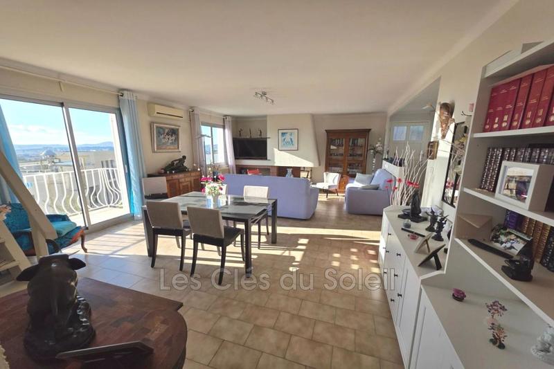 Appartement - 92 m² - 4 pièces