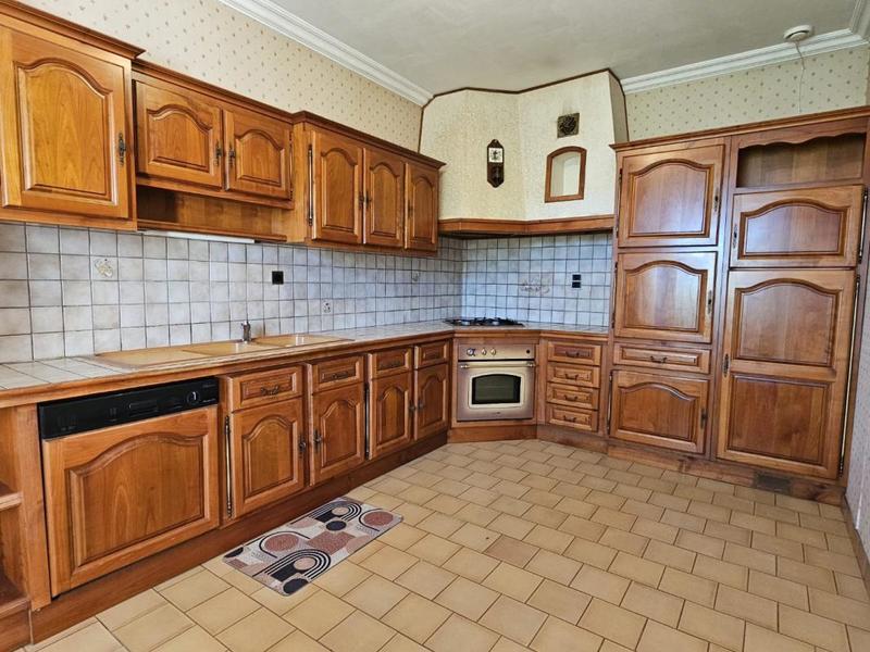 Villa - 250 m² - 6 pièces